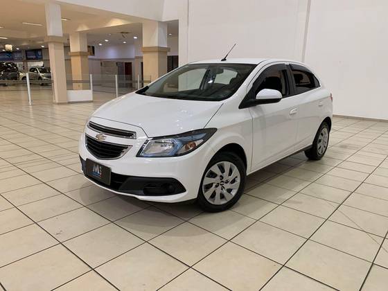 CHEVROLET ONIX 1.4 MPFI LT 8V FLEX 4P MANUAL CHEVROLET ONIX 1.4 MPFI LT 8V FLEX 4P MANUAL